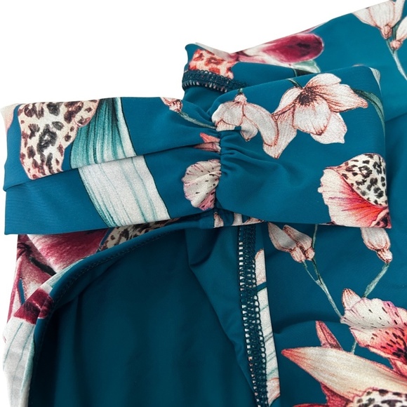 La Blanca Flyaway Orchid Hipster Bikini Swimsuit Bottom Floral Tropical NWOT - Picture 5 of 11